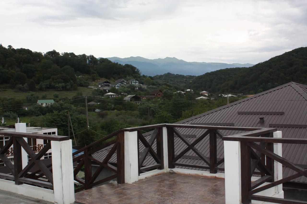Viktoria Hotel 皮聪达 外观 照片