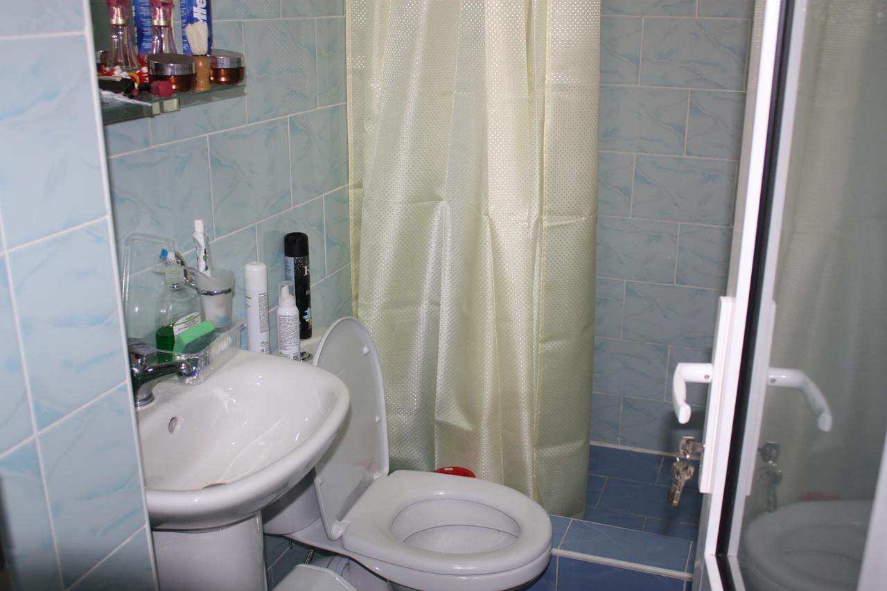 Viktoria Hotel 皮聪达 外观 照片