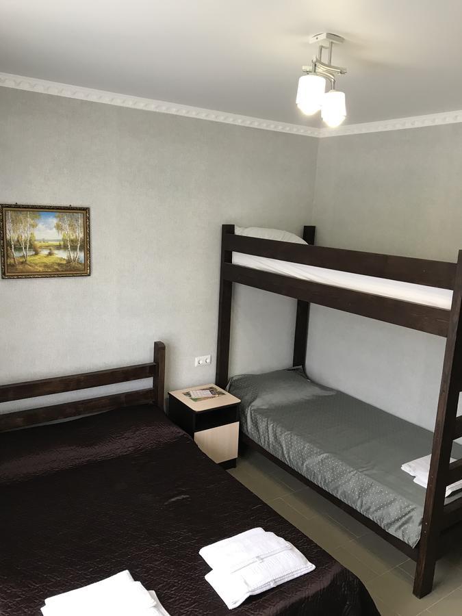 Viktoria Hotel 皮聪达 外观 照片